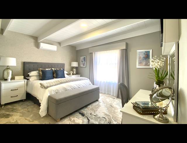 3 BEDROOM HOUSE FOR SALE IN LAMPIESBAAI